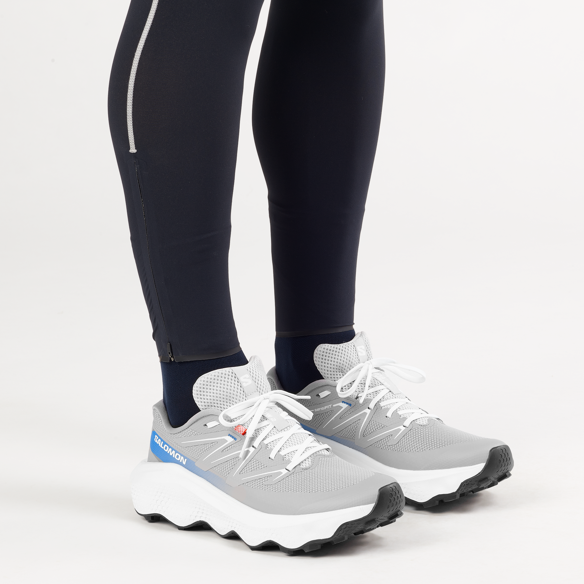 #Color_ALLOY/WHITE/FRENCH BLUE