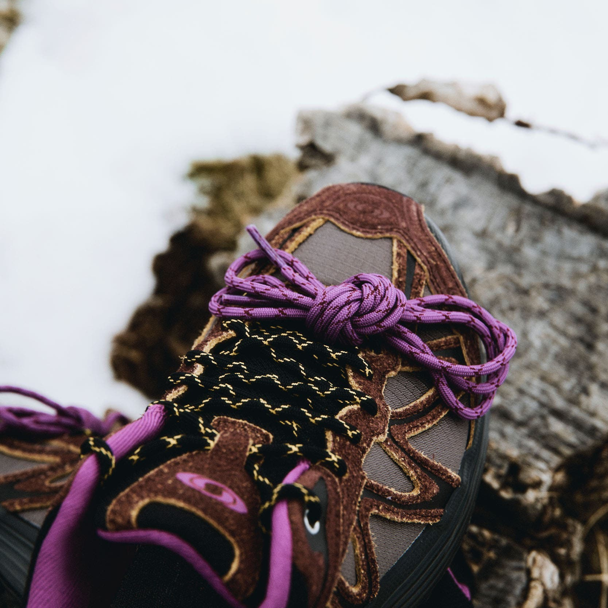 #color_BLACK/BITTER CHOCOLATE/CONCORD GRAPE