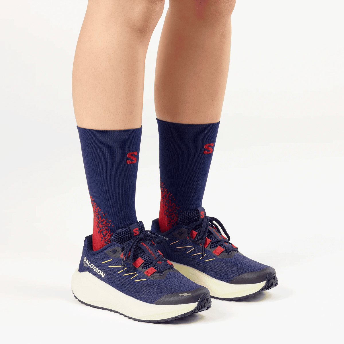 #Color_ASTRAL AURA/MARITIME BLUE/HAUTE RED