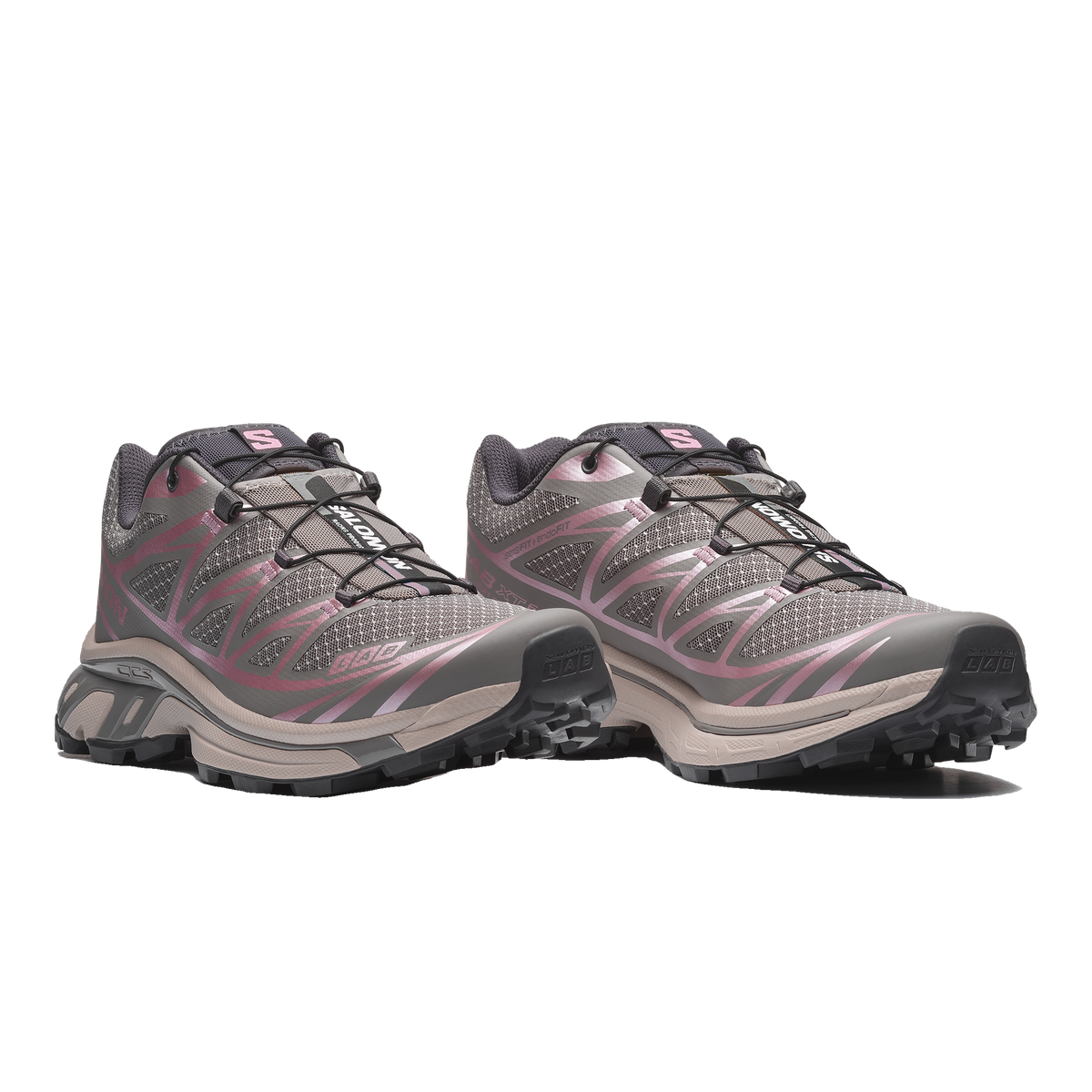 XT-6 STEEL STREETS — L45471700 — Vista en perspectiva #Color_CLOUDBURST/DAWN PINK/NINE IRON